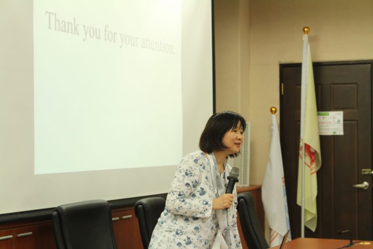 Prof. Chen Fang "On The Peach Blossom Fan"